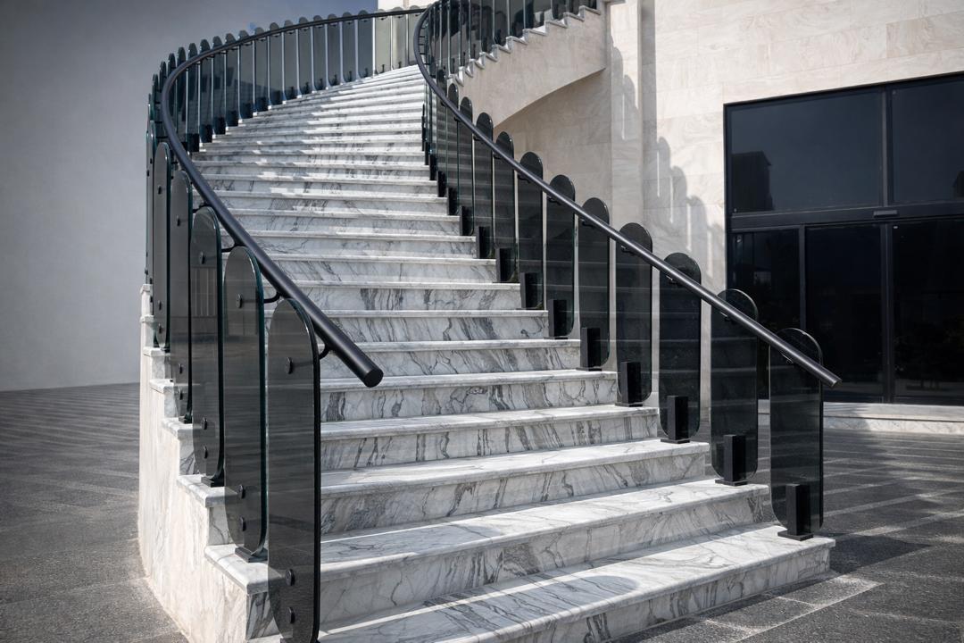 نرده شیشه ای